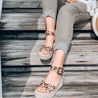 Popjulia Sandals Leopard Wedge Heel Round Toe Sandals
