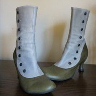 vintage heeled boots